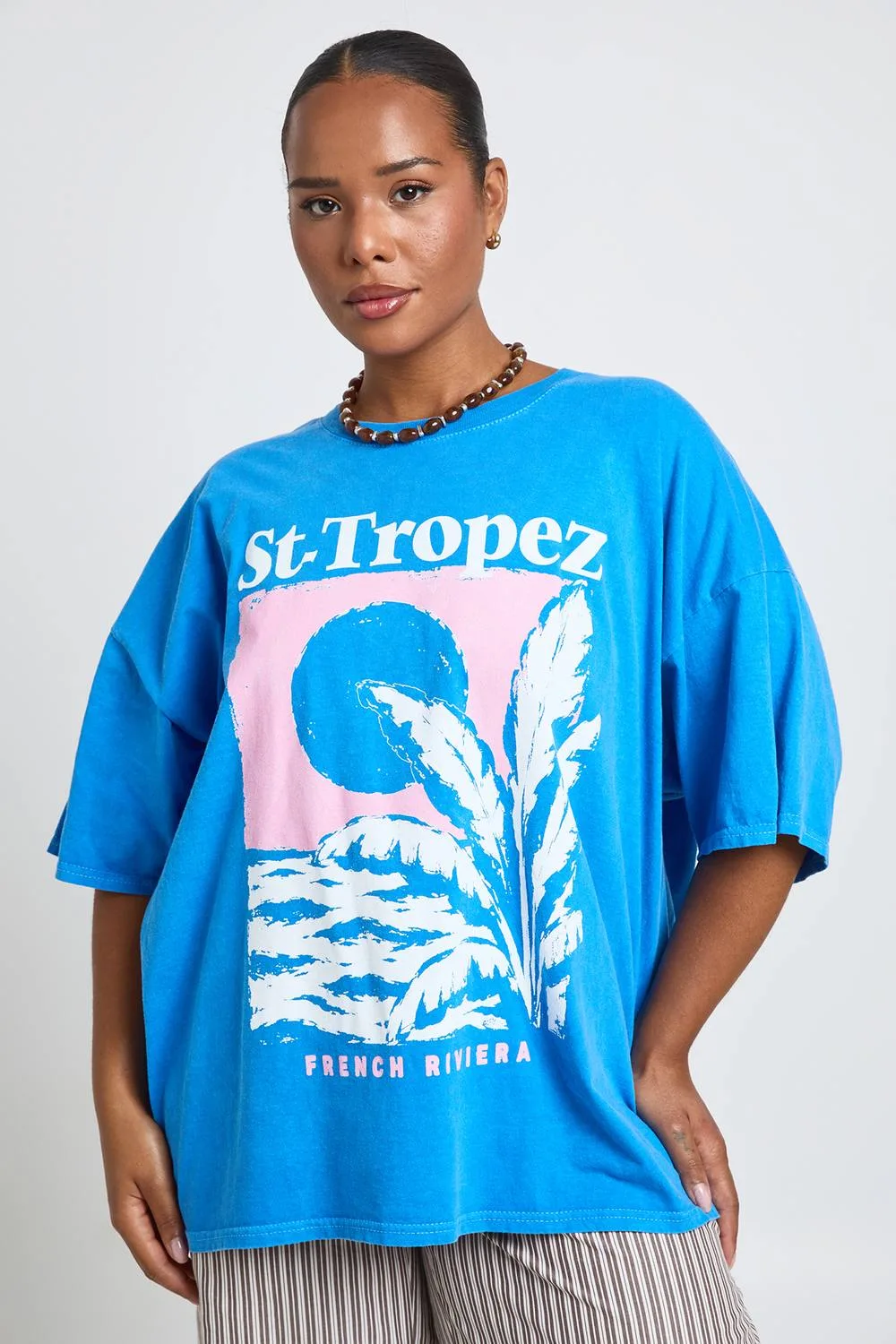 St Tropez Printed T-Shirt by boohoo