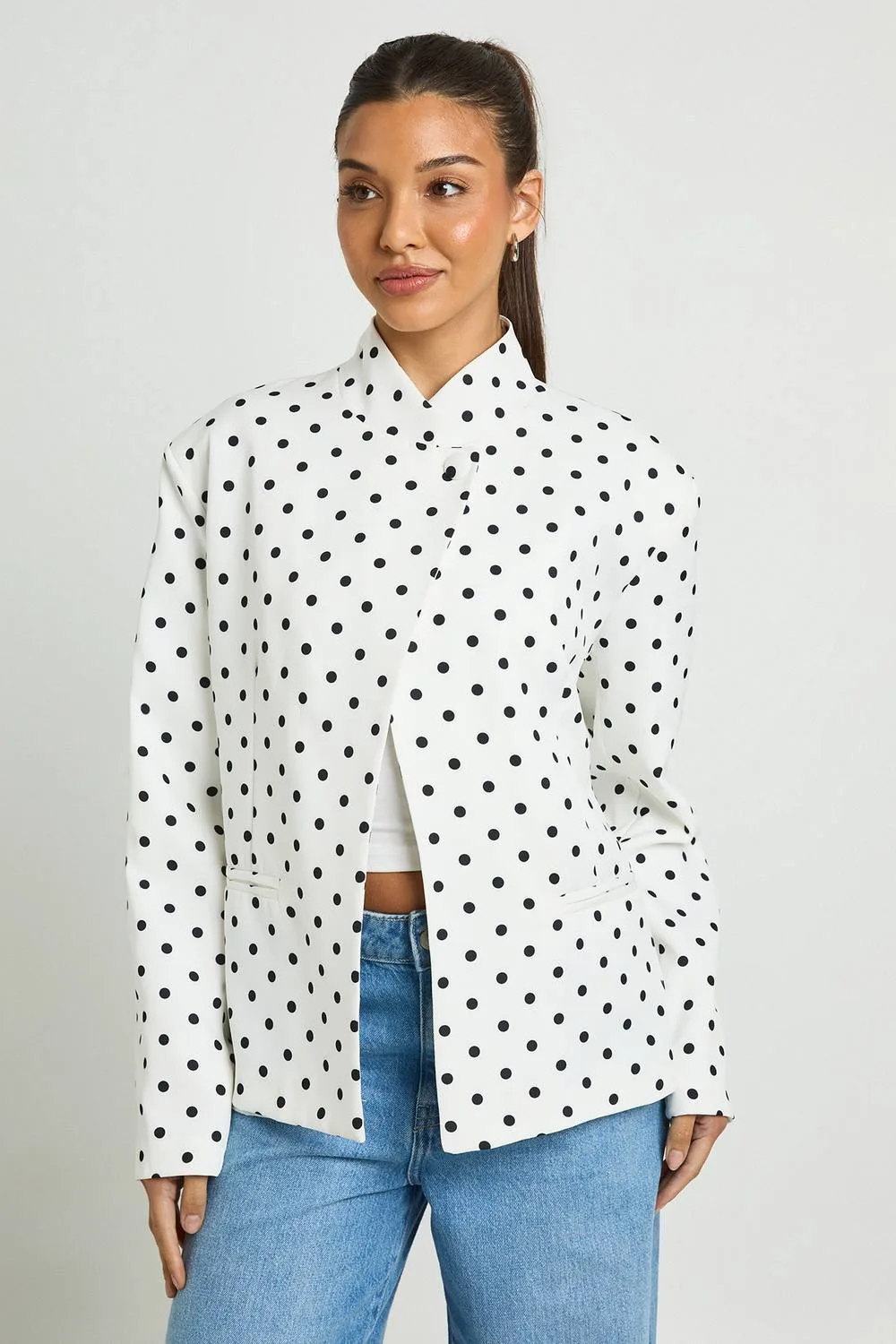 Polka Dot High Fastening Wrap Blazer