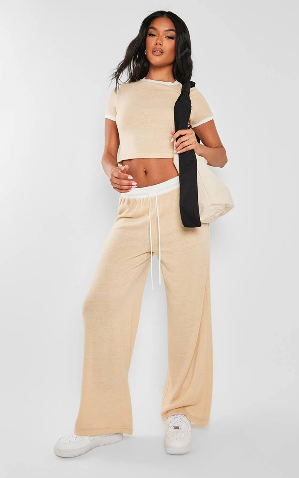 Contrast Wide Leg Trousers - Stone by PrettyLittleThing
