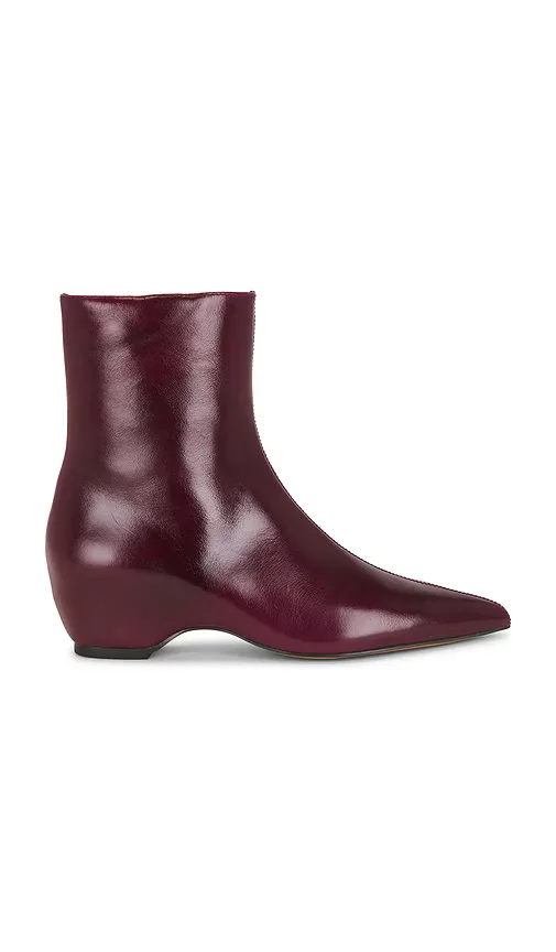 Karlson Boot by Steve Madden