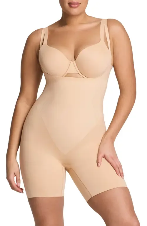 SPANXsculpt™ GoFigure Open Bust Shaper Bodysuit
