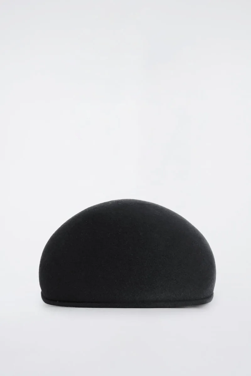 Wool Flat Cap by COS