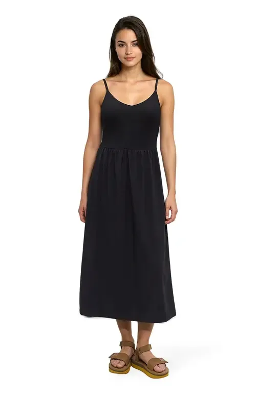 Juneau Dress by tentree