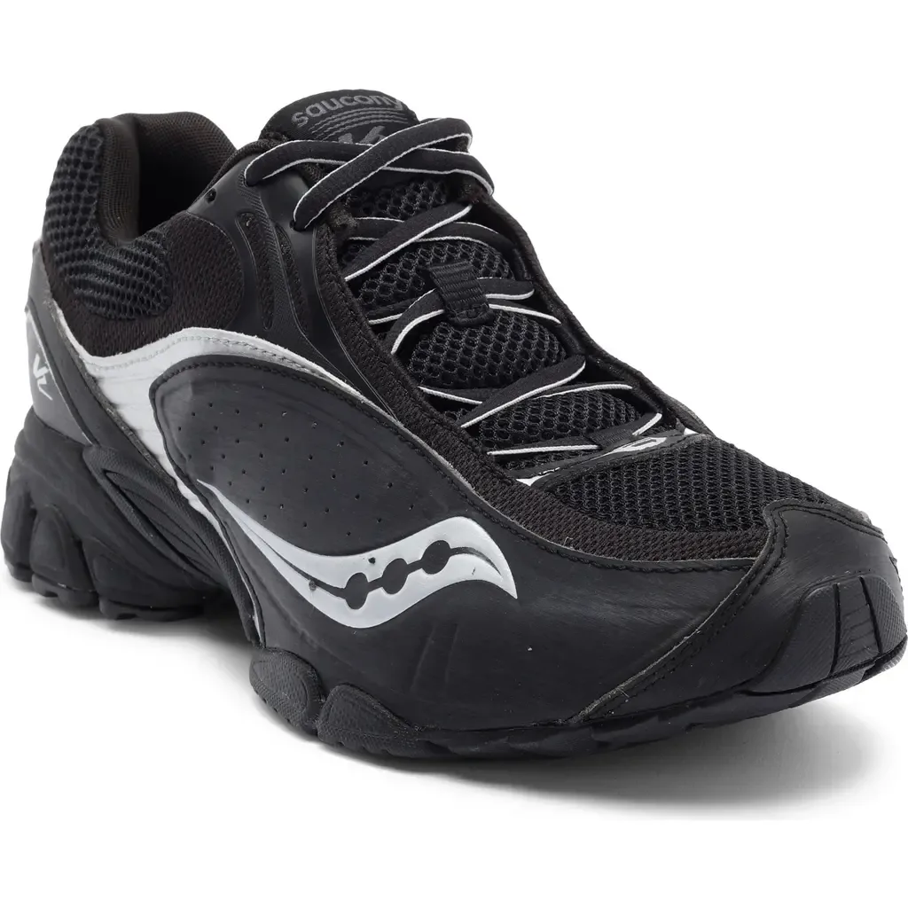 ProGrid v2 Sneaker by Saucony