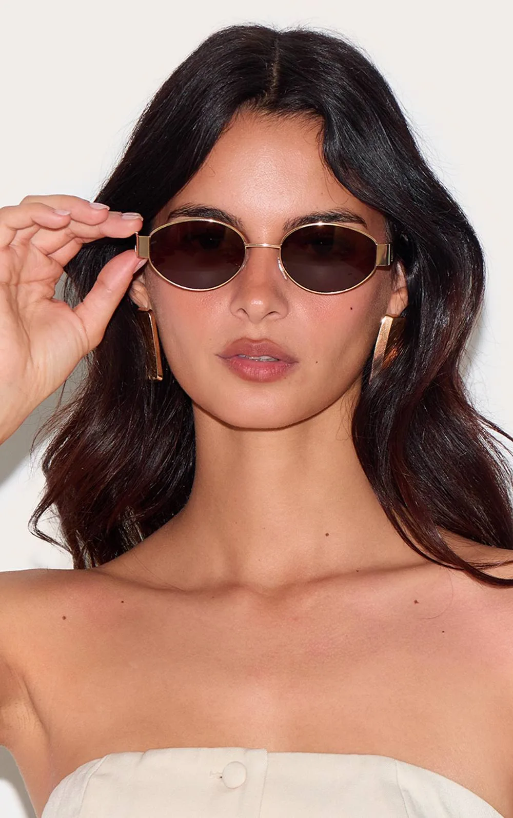 Slim Round Sunglasses by PrettyLittleThing