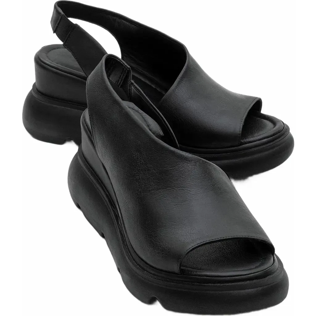 Agusto Leather Platform Sandal by Forever & Always Shoes
