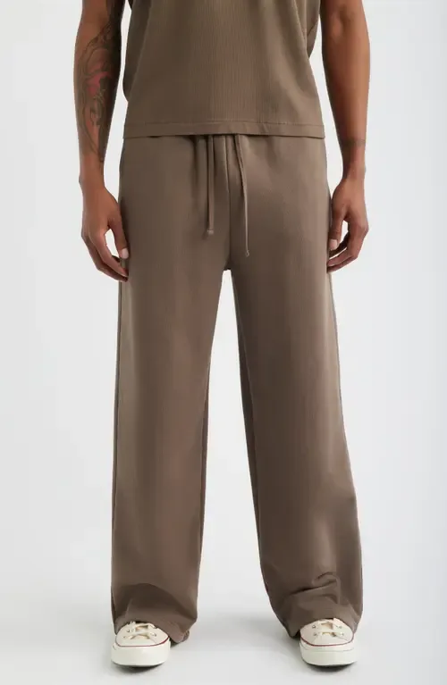 Core Straight Leg Sweatpants by Elwood