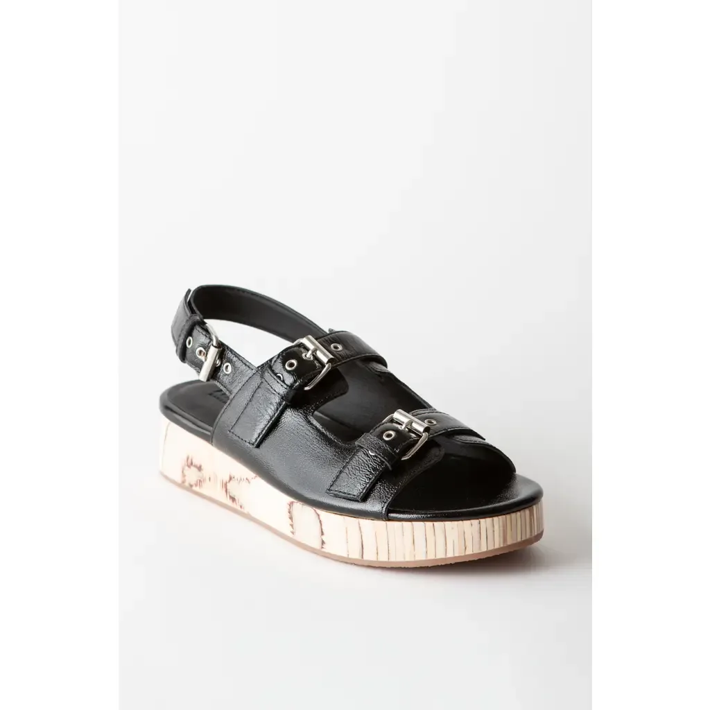 Leja Flatform Sandal by Fortress