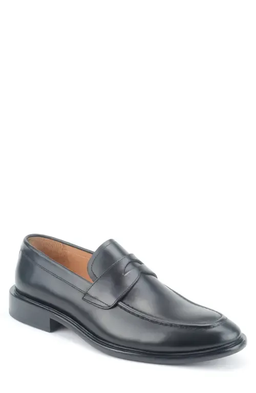 Savoy Apron Toe Penny Loafer