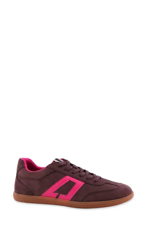 Saffron Sneaker
