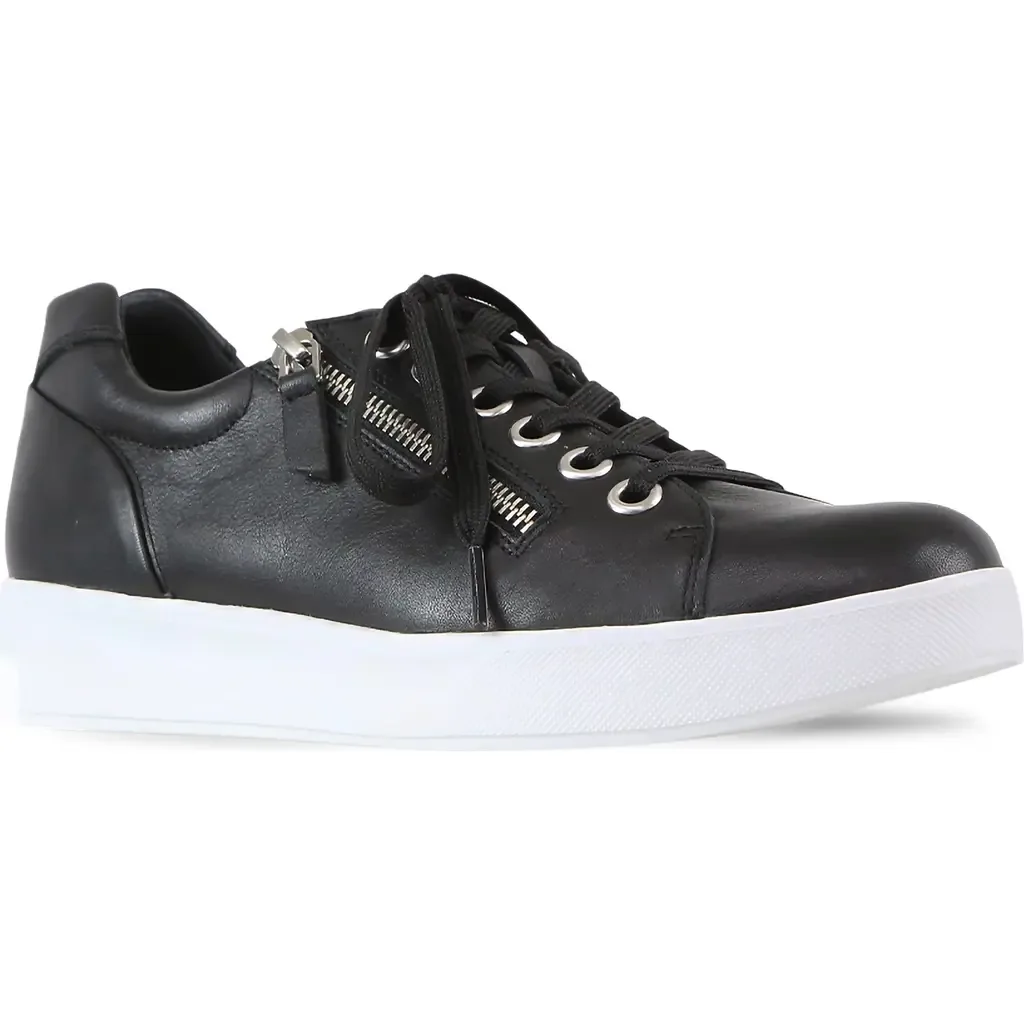 Tilly Sneaker by Munro