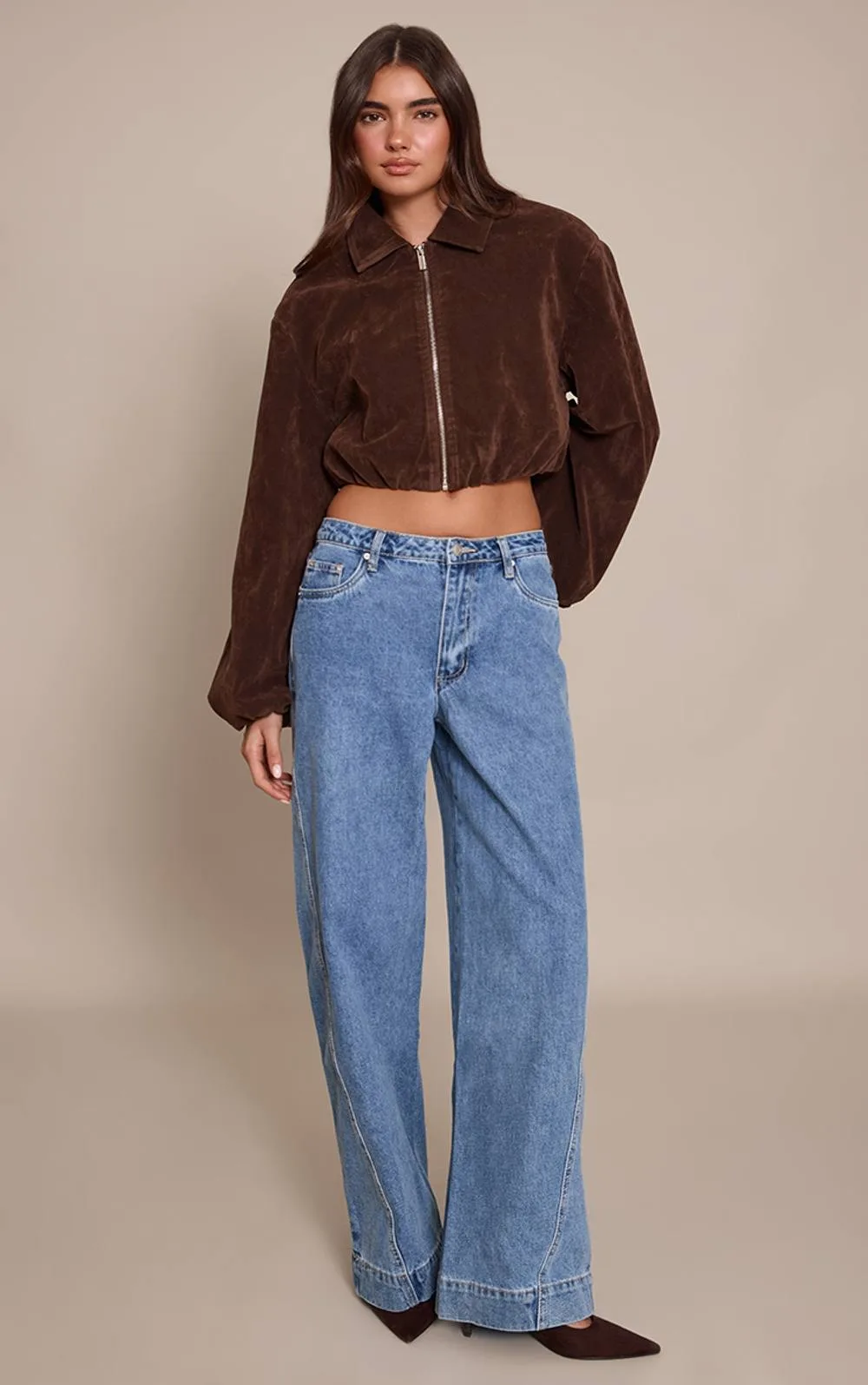 Relaxed Mid Rise Seam Detail Wide Leg Jeans