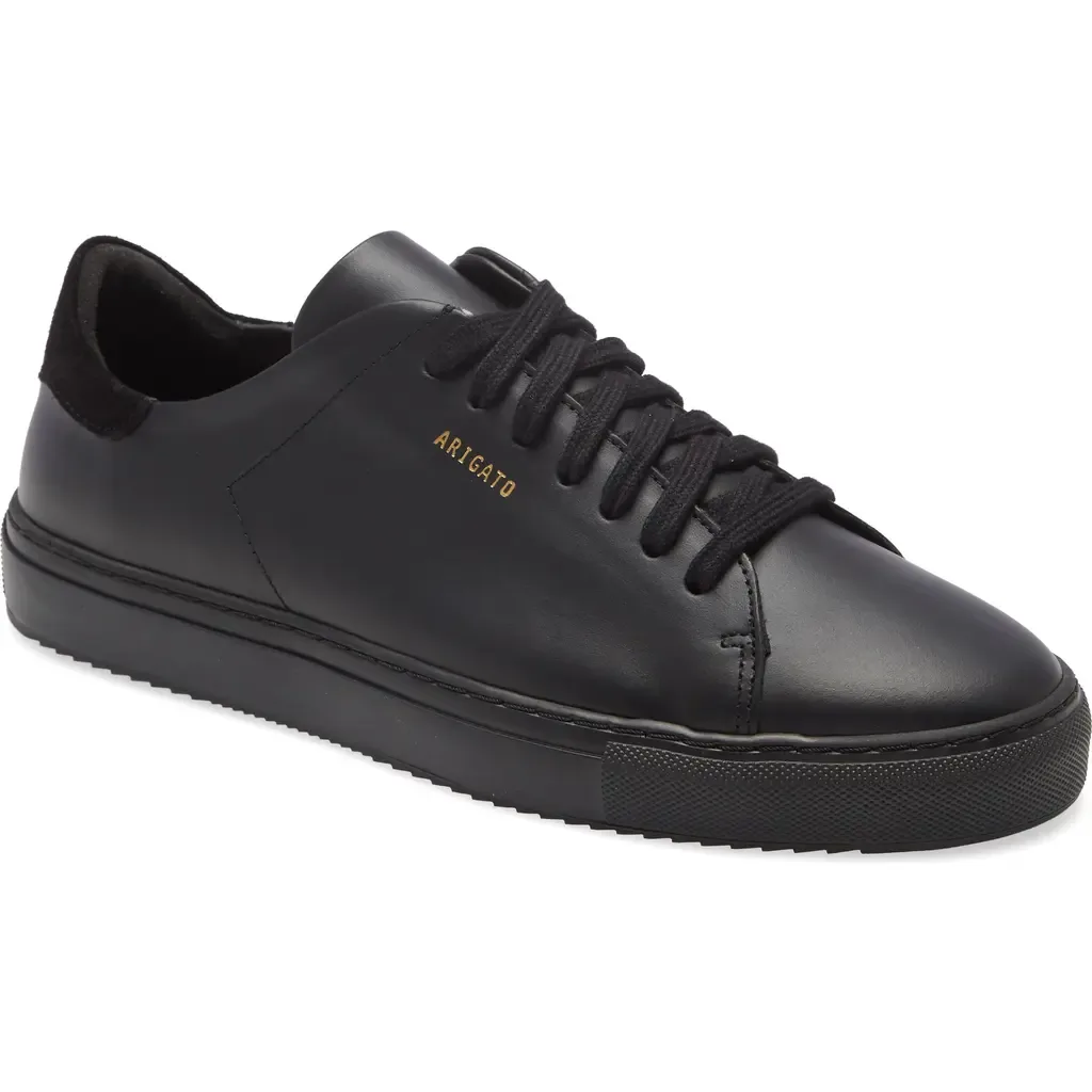 Clean 90 Sneaker by Axel Arigato