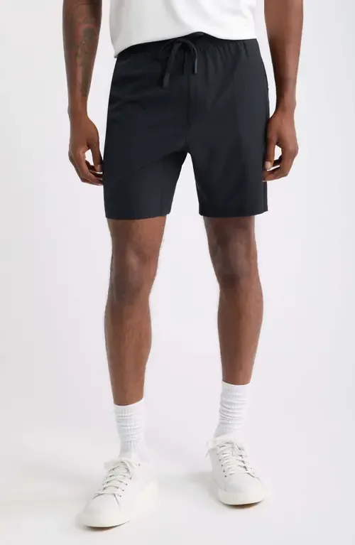 Tempo Tech Shorts by SANTO STUDIO