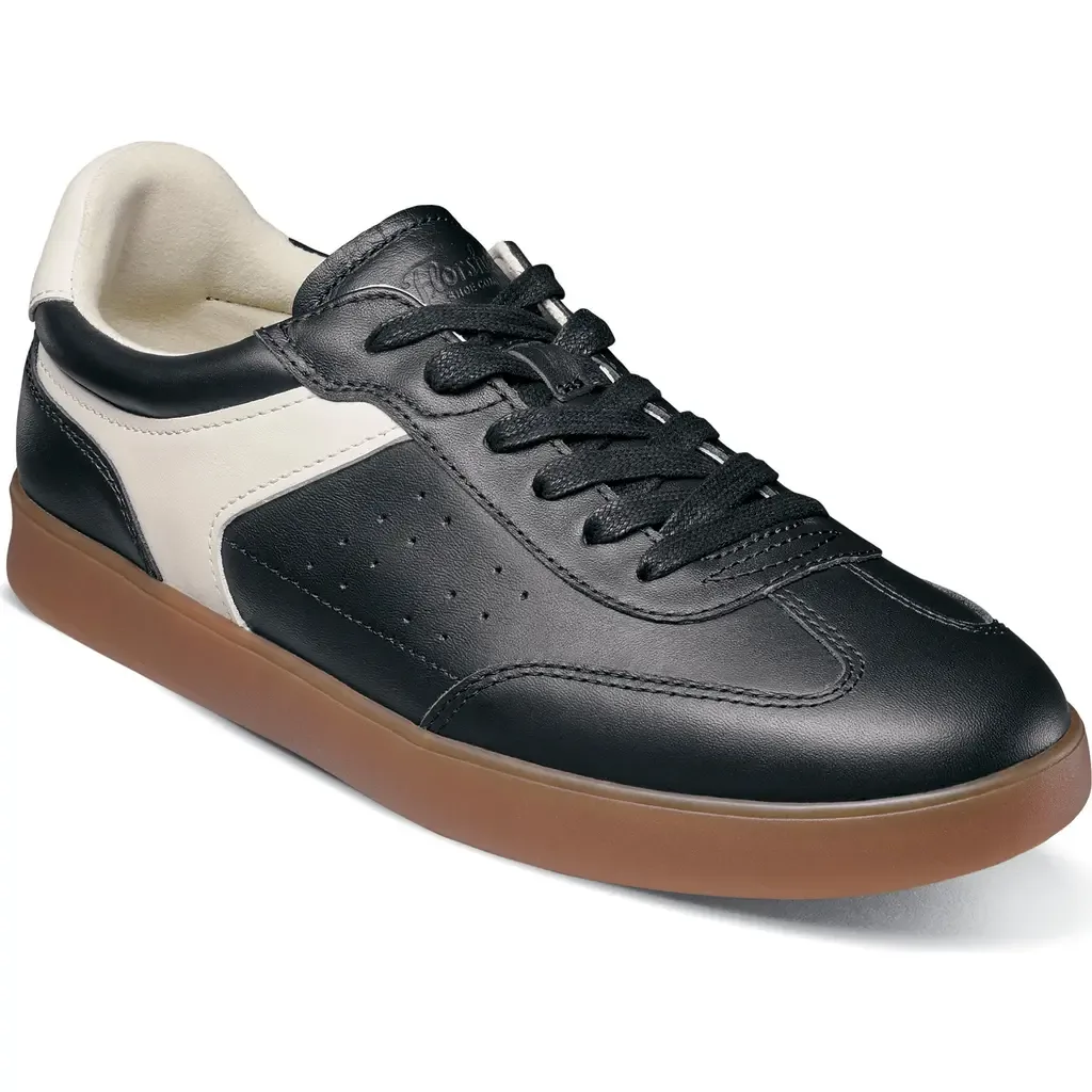 Pace T-Toe Low Top Leather Sneaker