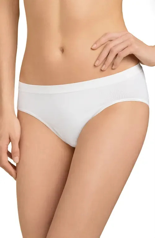 Touch Feeling High Cut Briefs by HANRO