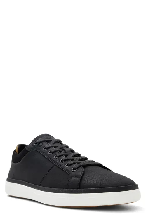 Finespec Sneaker