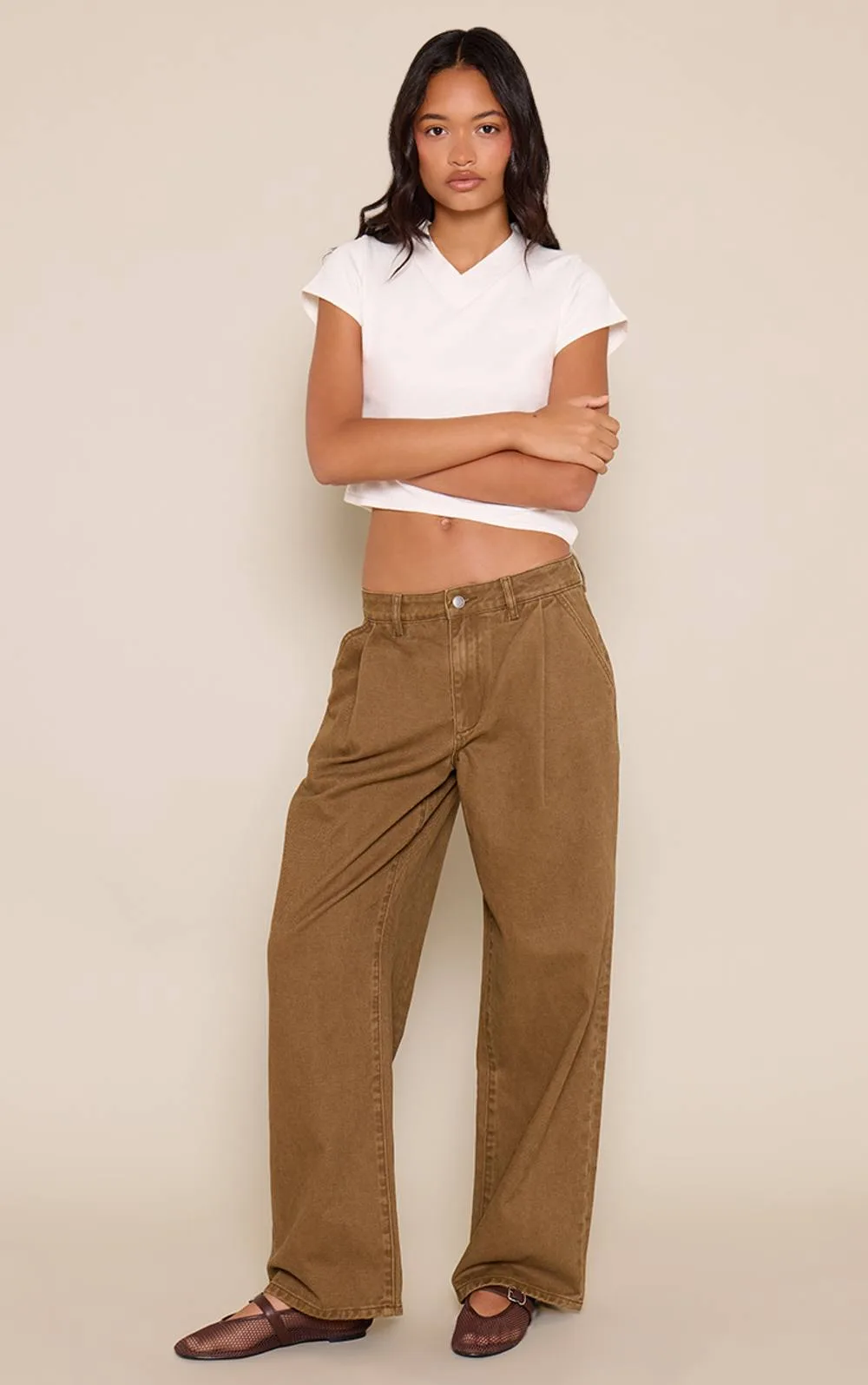 High Waist Pleat Detail Wide Leg Jeans