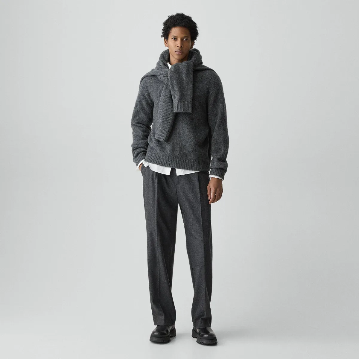 Relaxed Pleat Pant in Cashmere-Blend Flannel by Theory