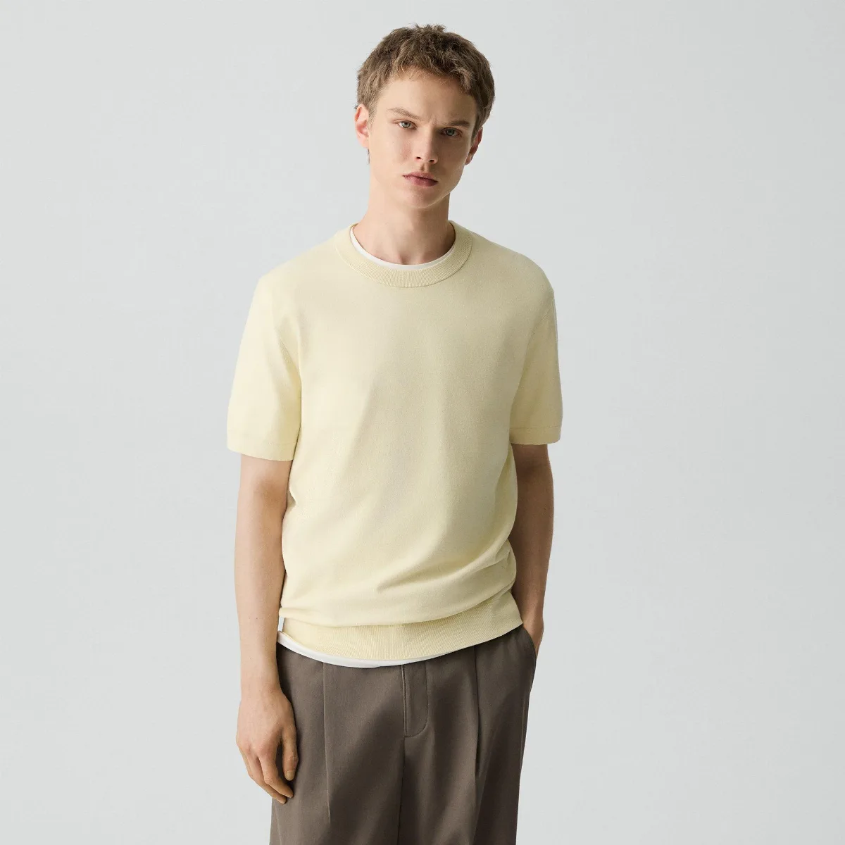 Soris Tee in Light Bilen by Theory