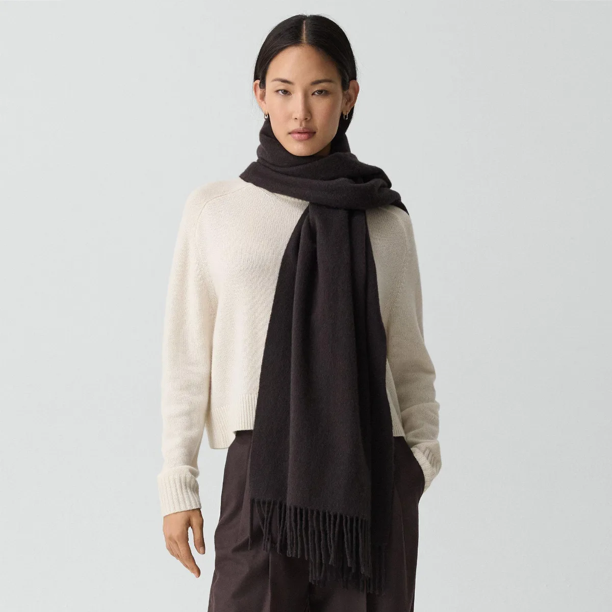 Classic Scarf in Cashmere by Theory