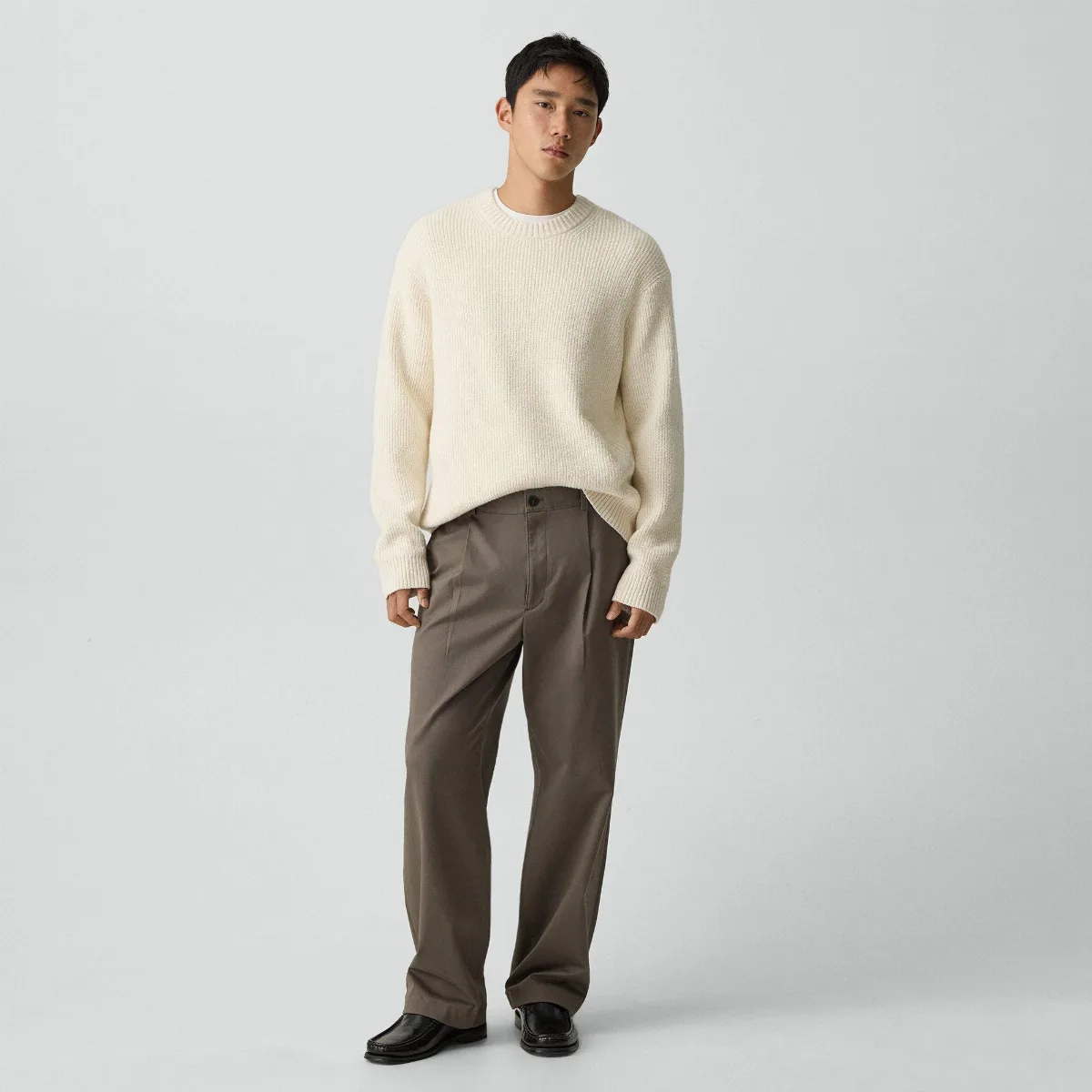 Relaxed Pleat Pant in Moonsoft Cotton