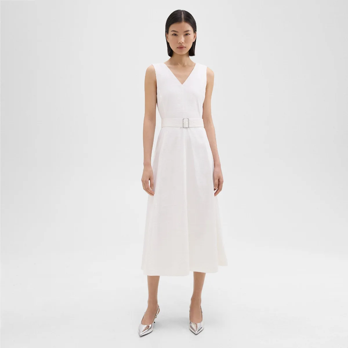 V-Neck Volume Dress in Good Linen by Theory