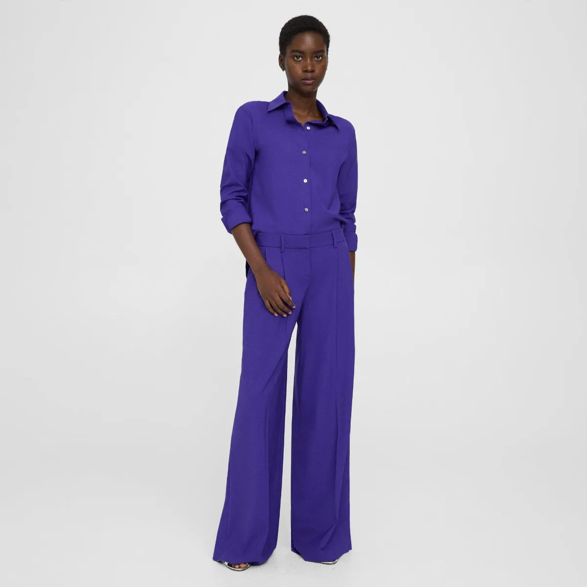 Pleated Low-Rise Pant in Good Wool by Theory