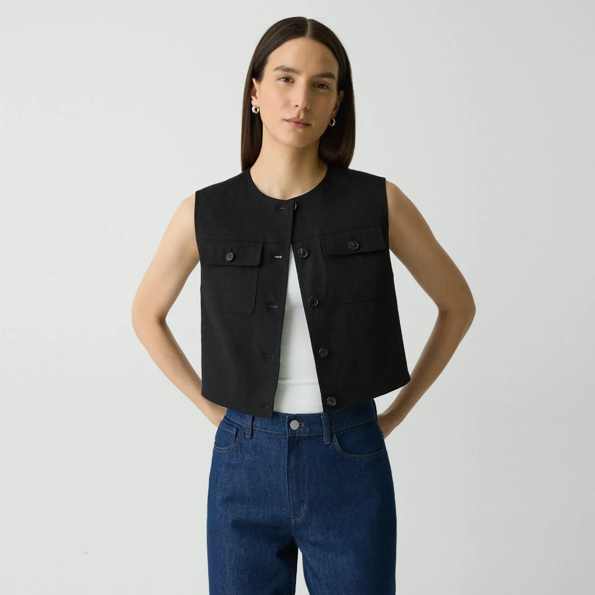 Trucker Vest in Good Linen by Theory
