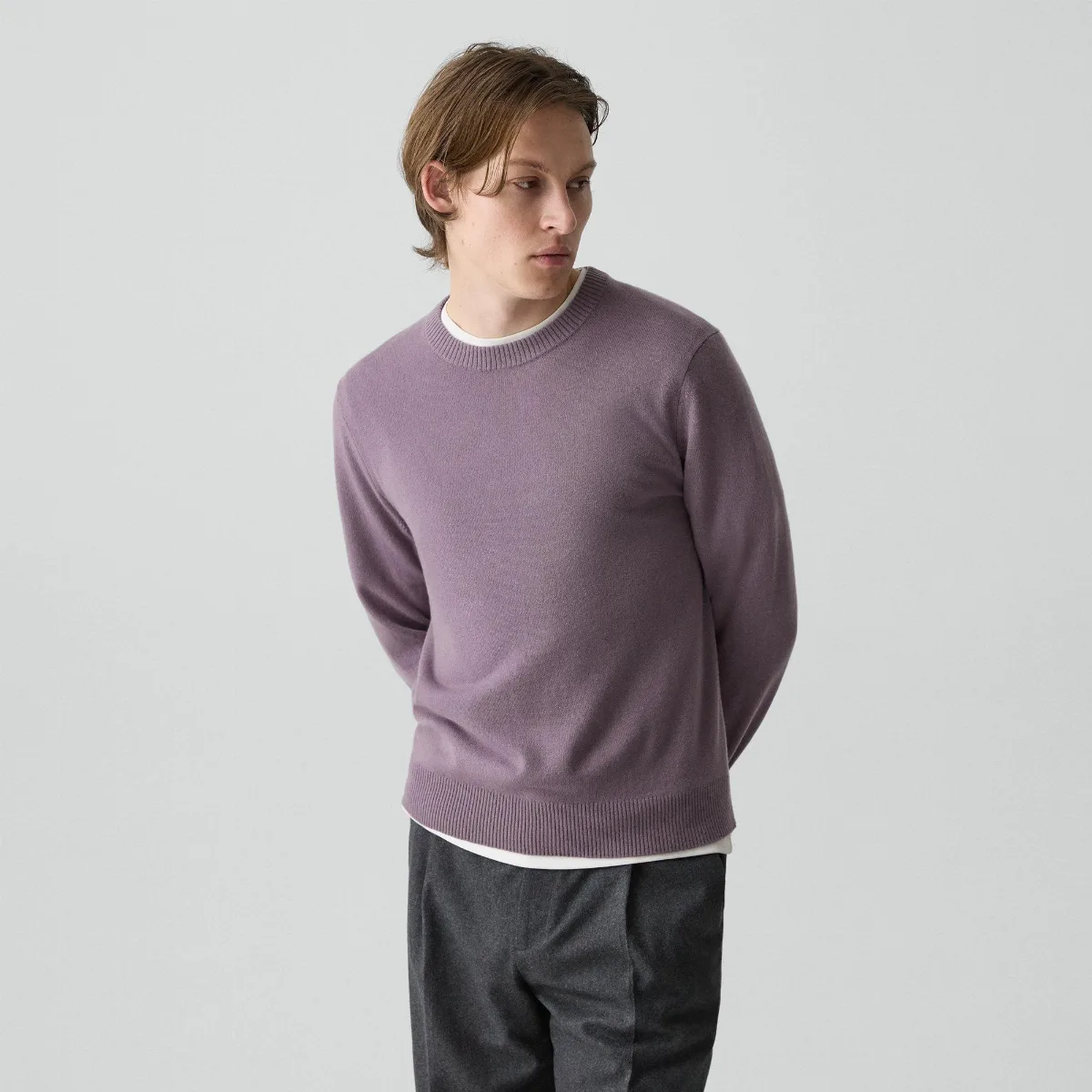 Hilles Crewneck Sweater in Cashmere by Theory