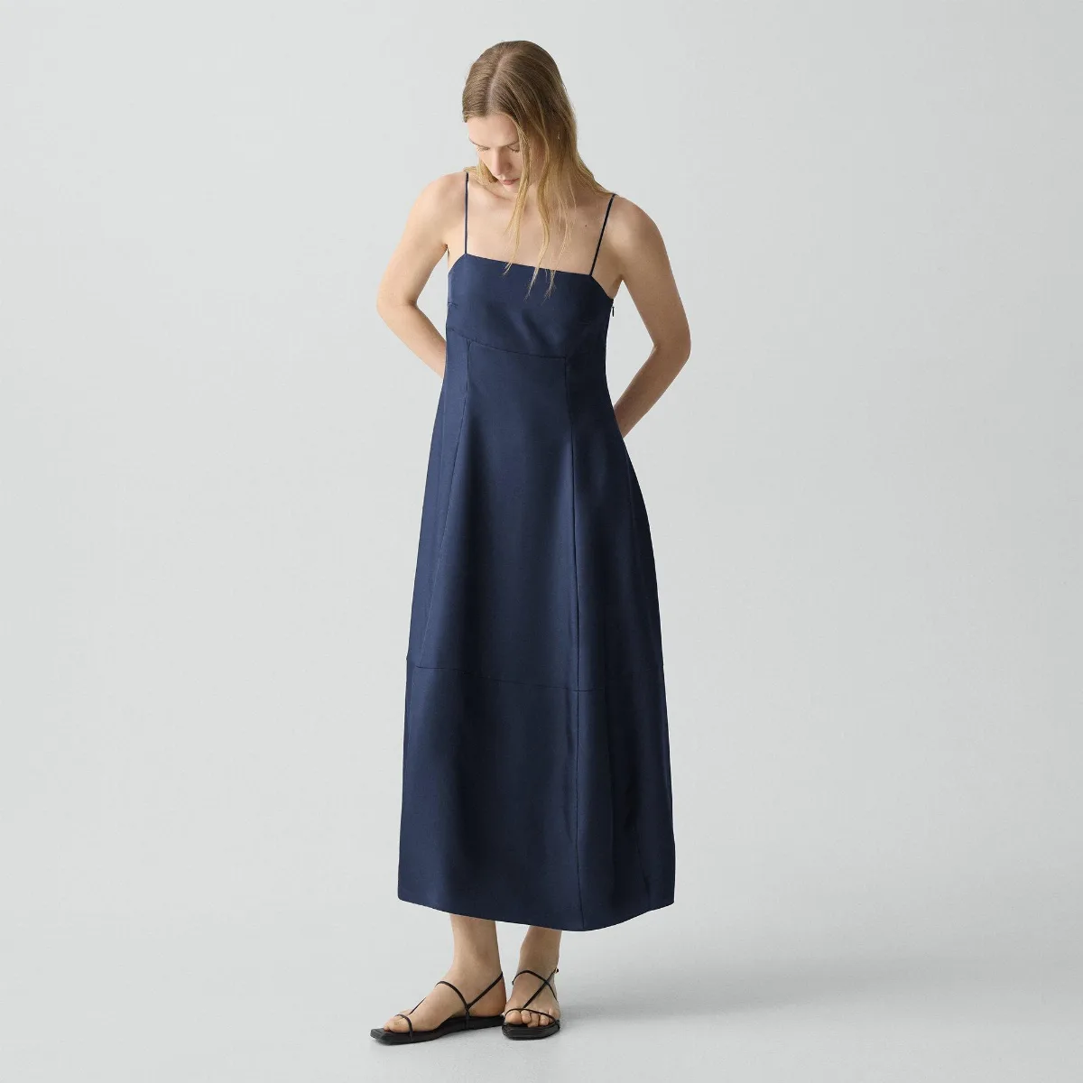 Parachute Dress in Mod Silk Twill