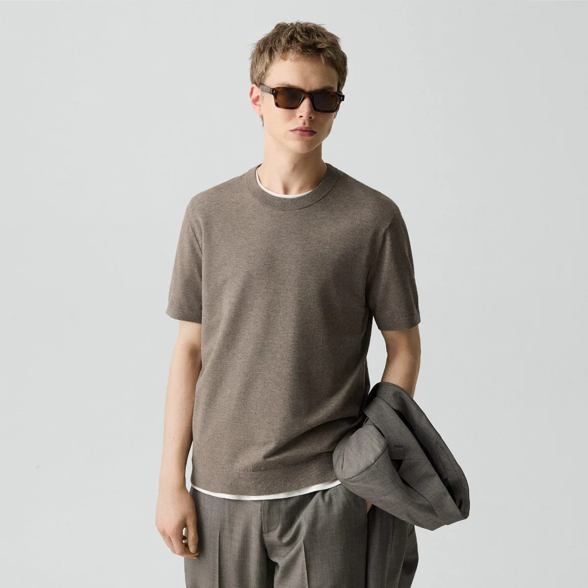 Soris Tee in Light Bilen by Theory