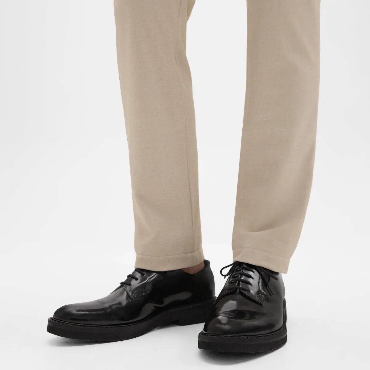 Oxford Shoe in Leather by Theory