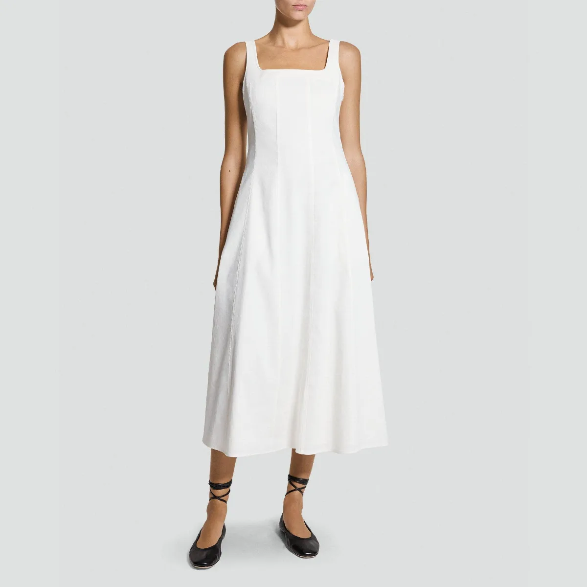 Seamed Square Neck Dress in Good Linen