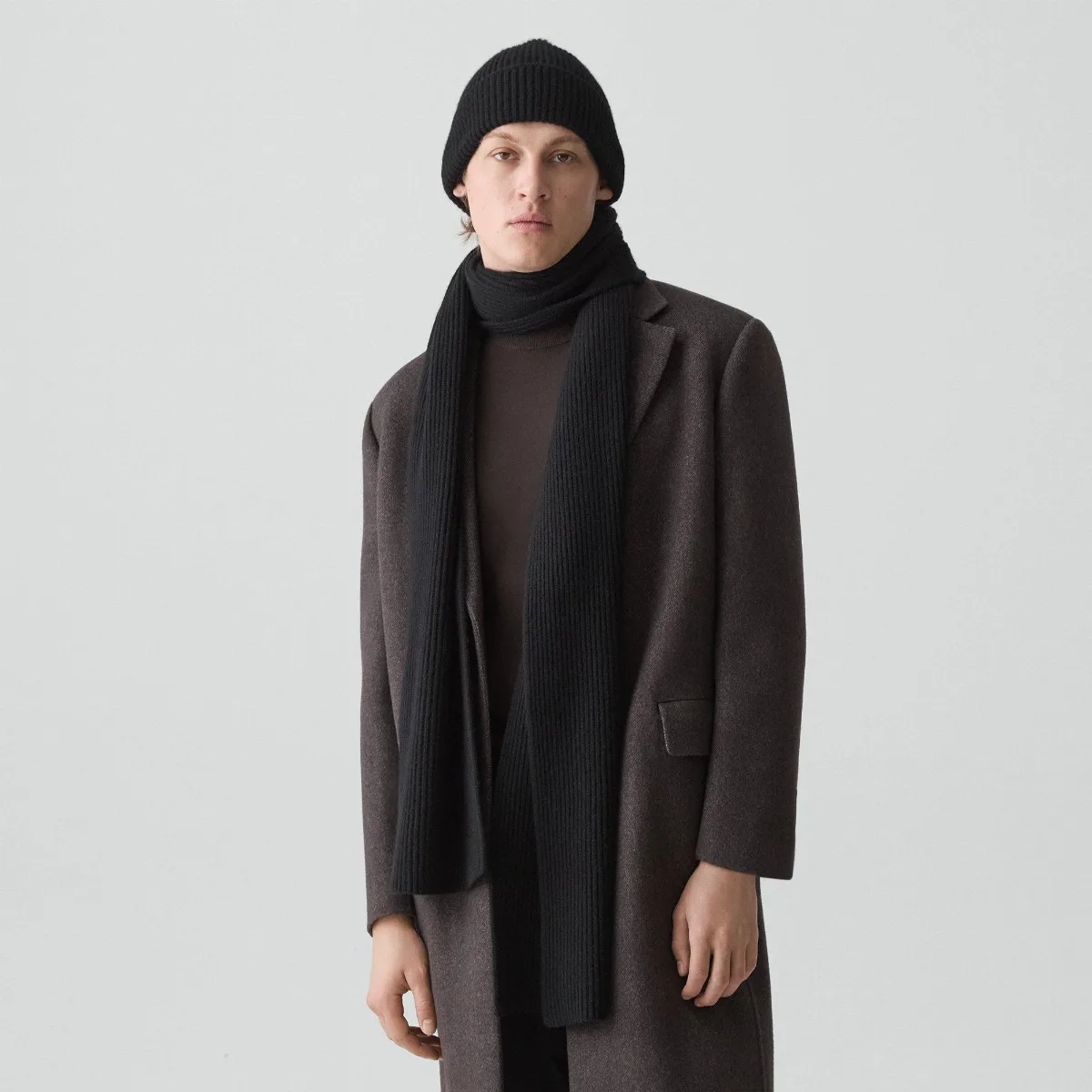 Scarf in Cashmere by Theory