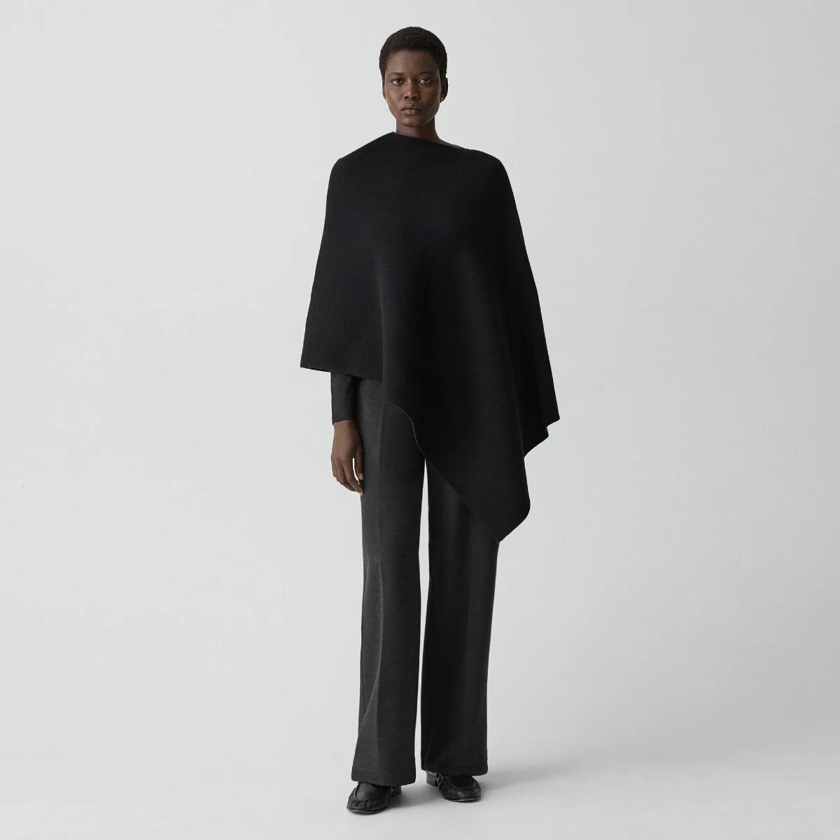 Reversible Draped Poncho in Felted Wool-Cashmere