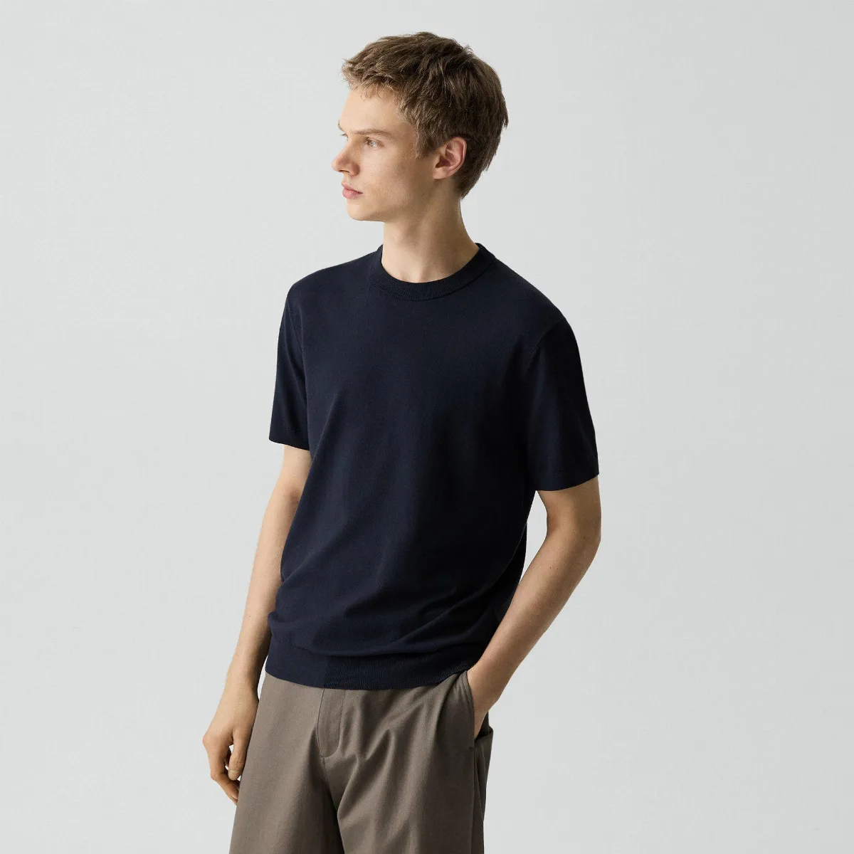 Soris Tee in Light Bilen by Theory