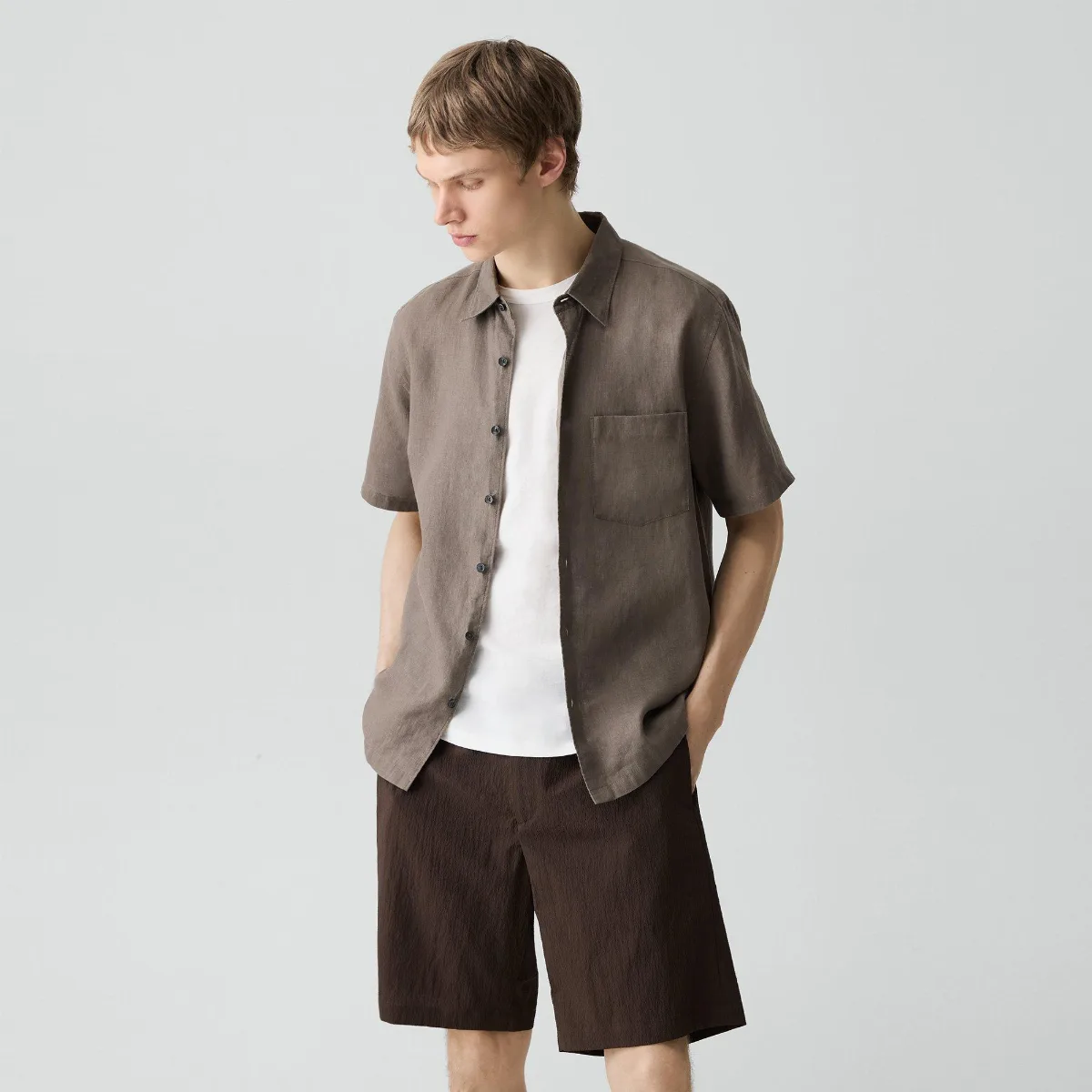 Irving Short-Sleeve Shirt in Relaxed Linen by Theory