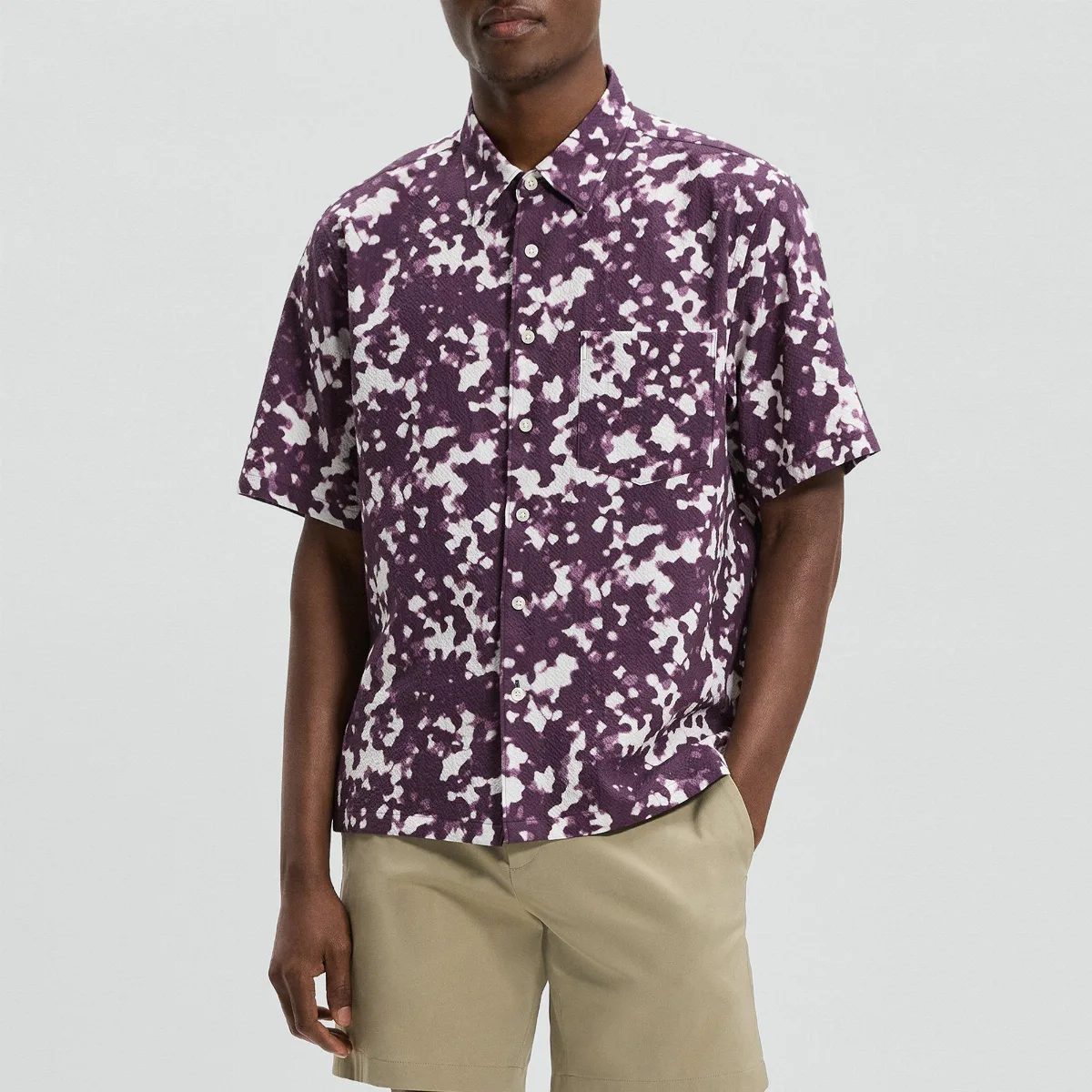 Weekend Short-Sleeve Shirt in Printed Cotton Seersucker