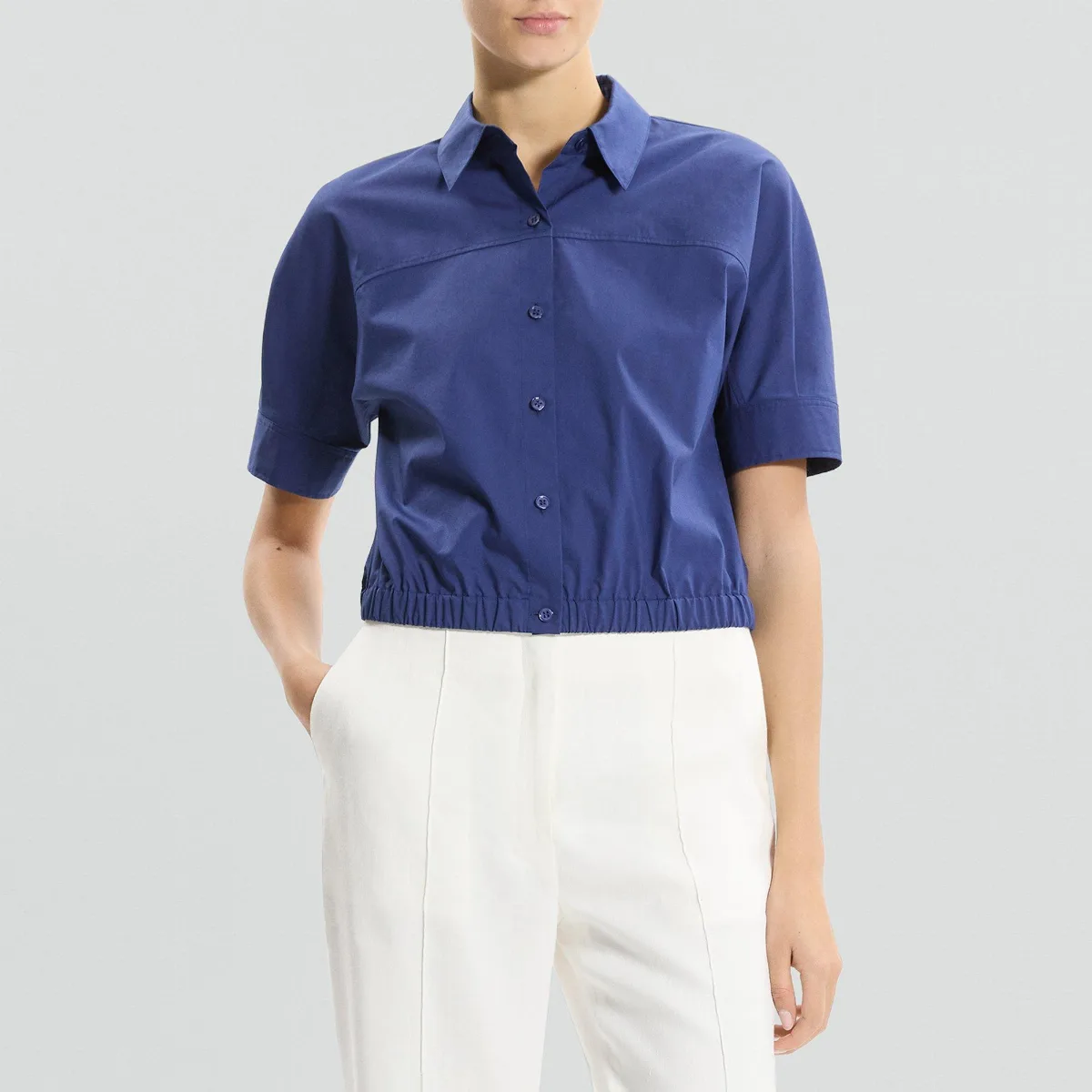 Cropped Short-Sleeve Shirt in Relaxed Poplin by Theory