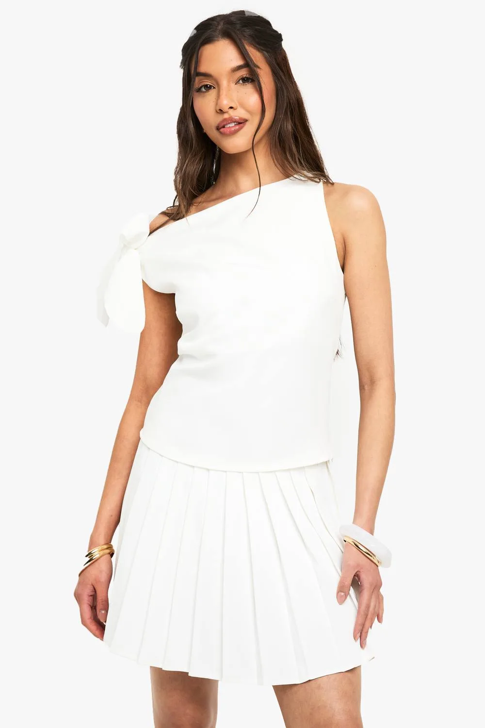 Woven Twist One Shoulder Top by boohoo