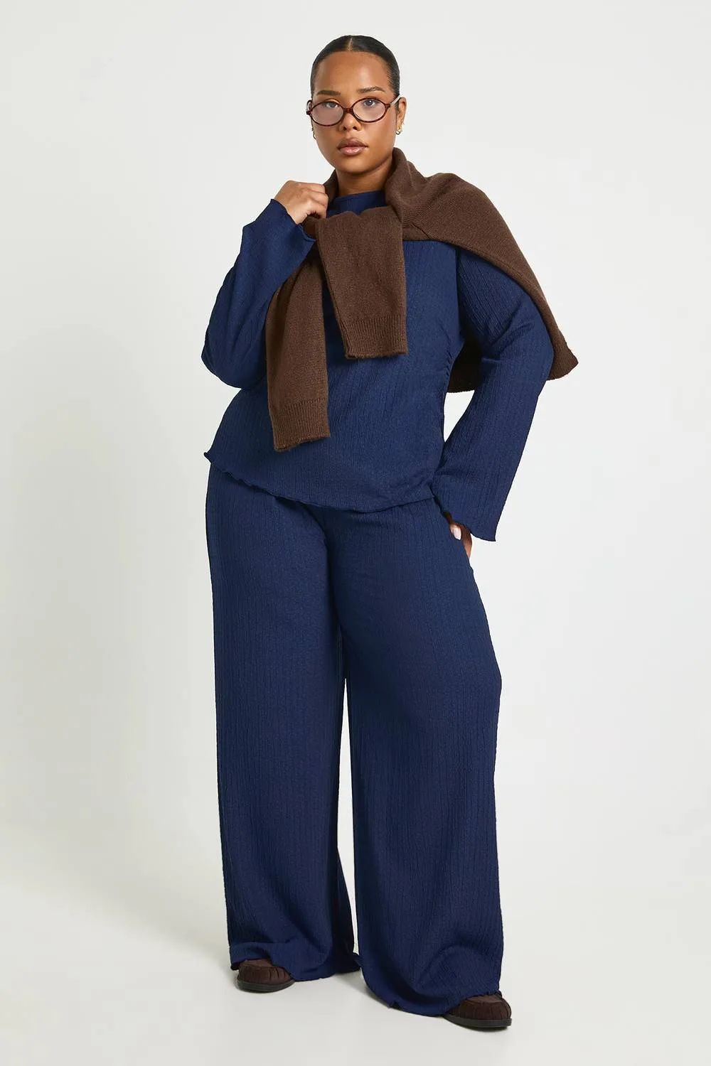 Textured Long Sleeve Lettuce Hem Top & Trouser Co Ord by boohoo