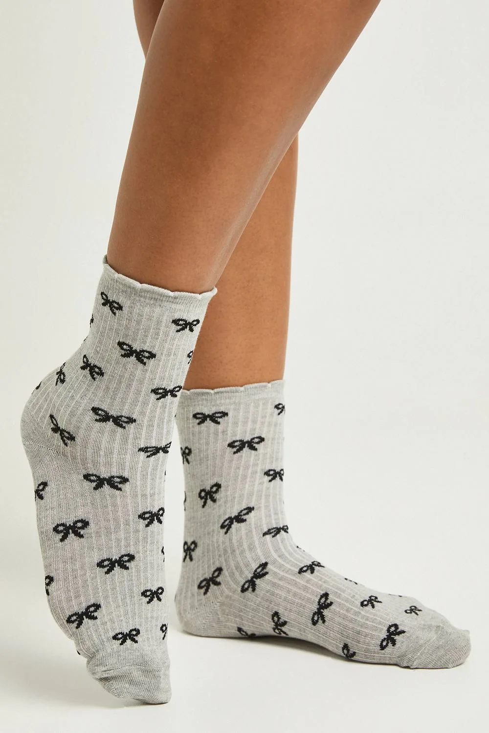 Bow Print Frill Socks by boohoo
