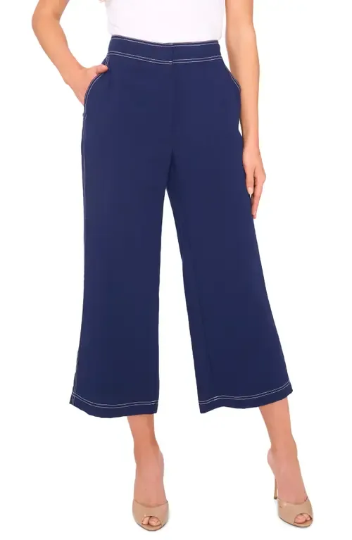 Contrast Stitch Crop Straight Leg Pants by halogen(r)