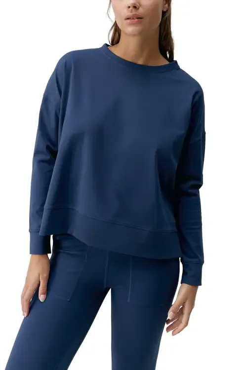 Daba Performance Sport Sweatshirt by Born Living Yoga