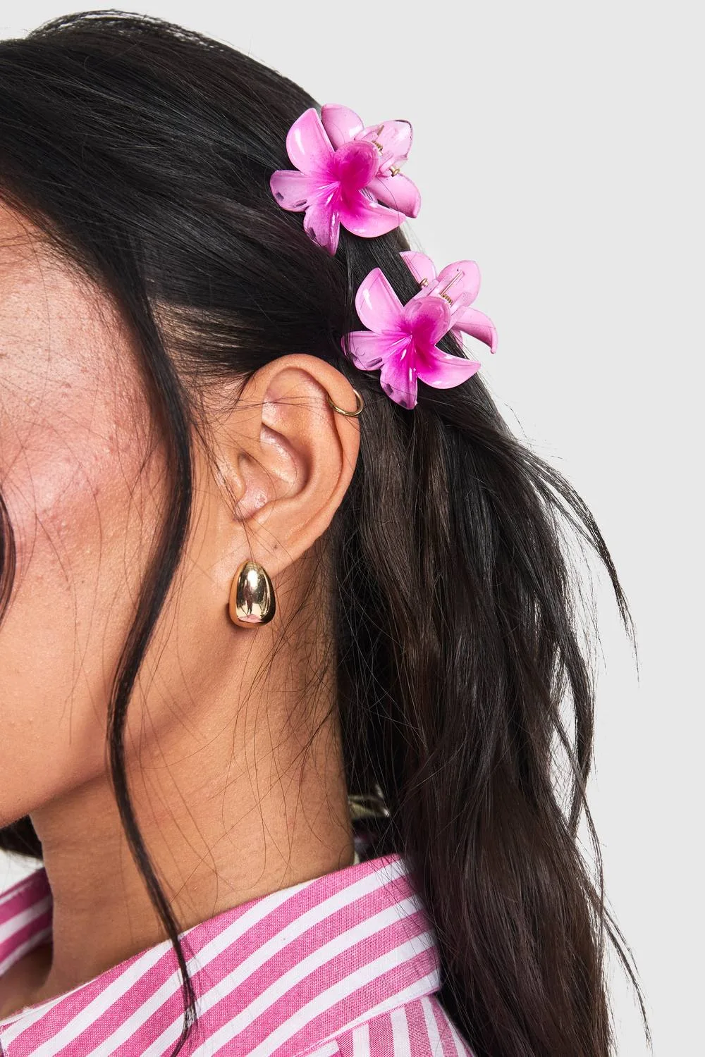 Small Flower Hair Clips 2 Pack by boohoo