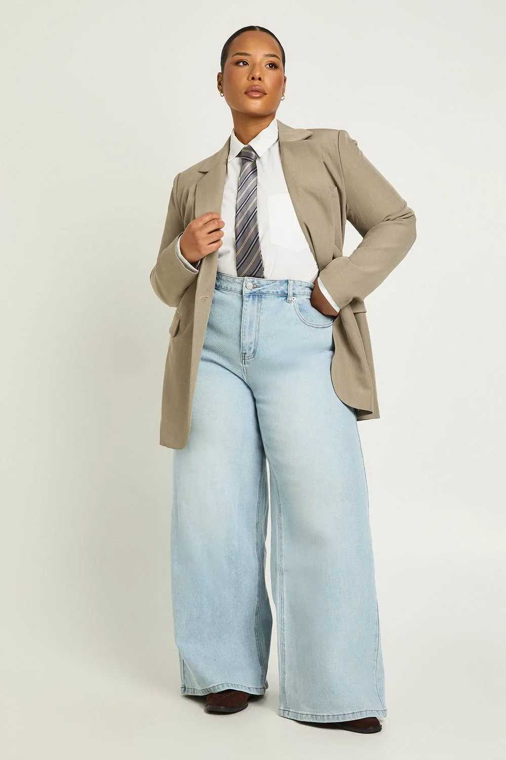 The Plus Mid Waist Wide Leg Jean