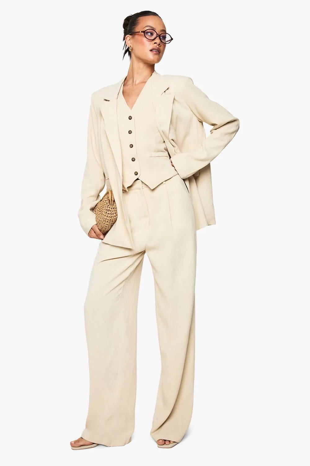 Linen Look Essential Wide Leg Trouser by boohoo
