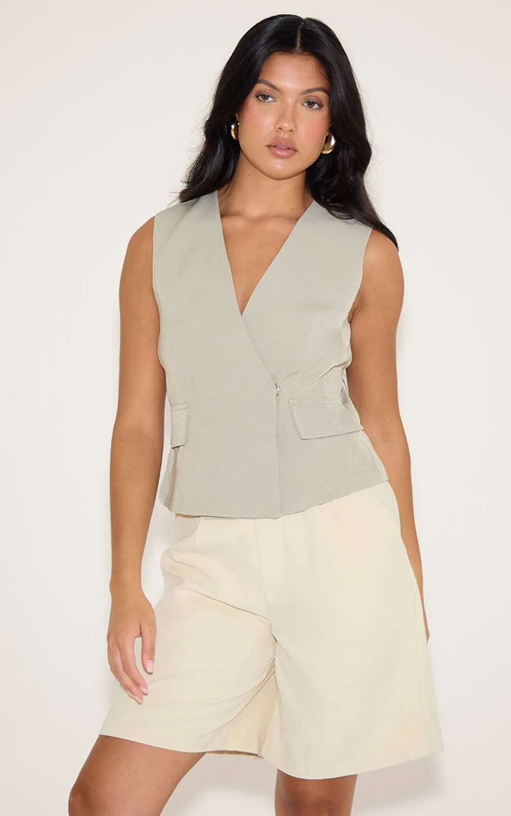 Woven Pocket Detail Plunge Waistcoat