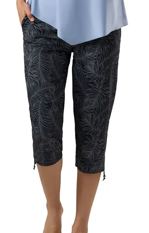 Beach Capris by UV Skinz